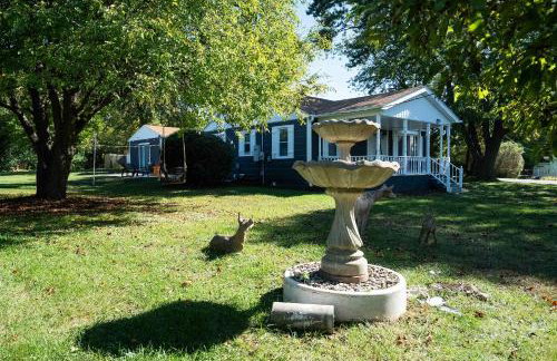 Greenway Getaway-Private Huge outdoor fun, Game,Navy - Foto 62