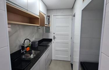 Loft em prédio em frente à praia - Foto 9