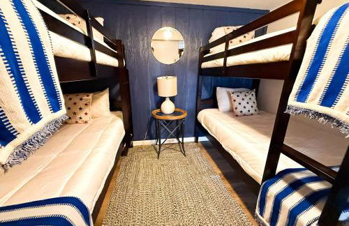 Lakefront 4BD2BADockGrillDecksFirepit-12PP - Photo 28