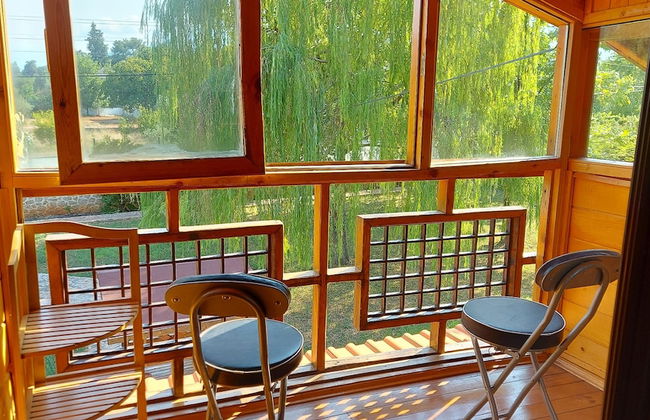 Wooden Villa w Private Garden Orchard -room w AC - Foto 13