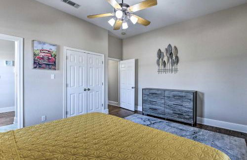 8 Mi to White Rock Lake Spacious Krum Home - Foto 14