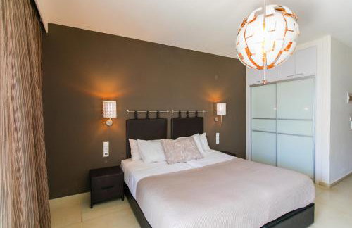 Cosmos Hotel - Photo 18