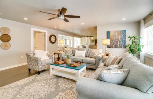 Charming Mountain Home Retreat Walk to Marina! - Foto 5