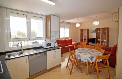 Apartamento con terraza y piscina - Marcomar Albert Villas - Photo 17