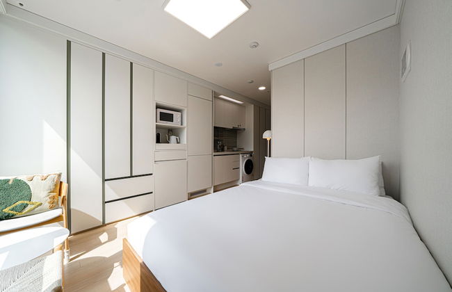 Urbanstay Myeongdong - Photo 18