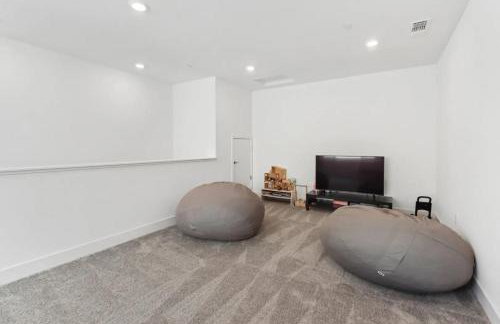 Spacious new house in Folsom Ranch 4BD and 3BA with backyard and BBQ grill - Foto 33