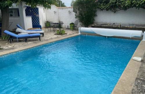 VILLA MIREILLE CALME ARBOREE PISCINE SANS VIS A VIS SECURISEE - Foto 1