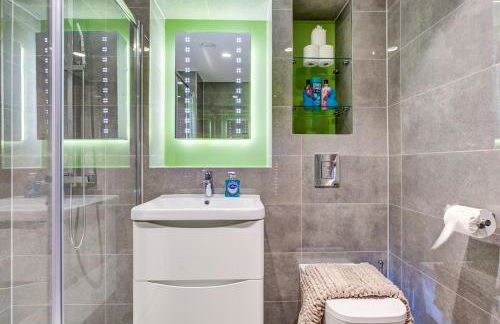 Private & Stylish 2 bedroom London Apartment - Foto 33