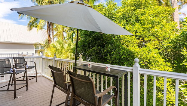 Parrot Perch by Avantstay Old Town Key West w Shared Pool Week Long Stays Only - Foto 2, Habitación