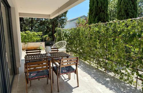 M Plus Residence - Photo 68