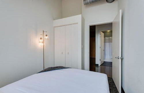 West Loop - City Views With In & Out Parking 4 - Foto 27