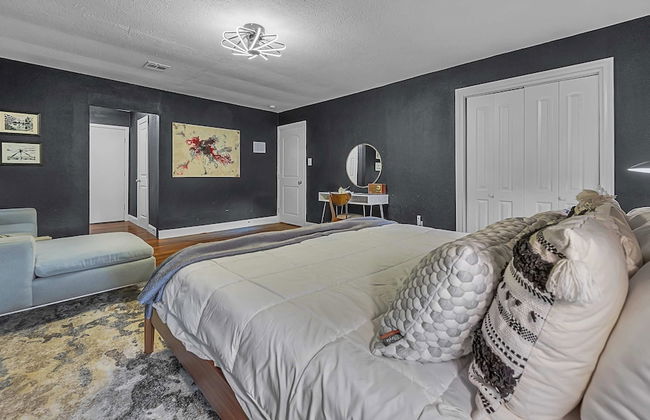 The Mod Poppy Large Home 10 Minutes From it all - Foto 46