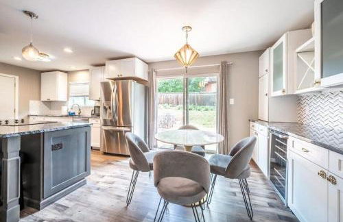 Flagstone Hall! Family Home w Scenic Views - Foto 10