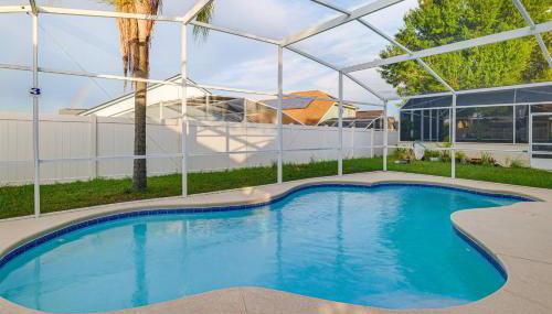 Family Oasis with Game Room and Pool in Davenport! - Foto 3