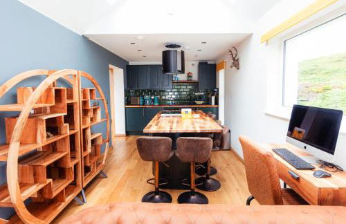 Schoolhouse 1 Cottage by Fairy Pool - Foto 5