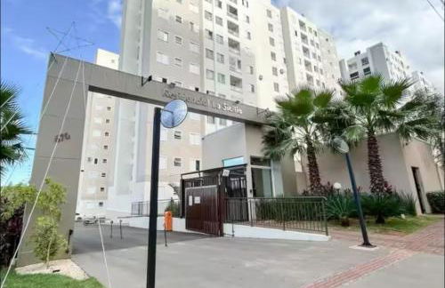 Quarto com cama de casal bem aconchegante - Foto 23