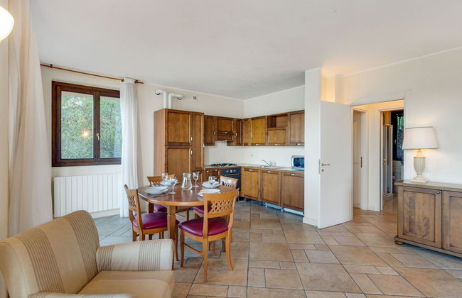 Residential Complex With Panoramic Views and Pool - Foto 10