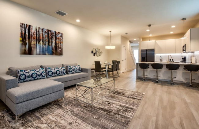 Spacious New Modern Retreat - Foto 3