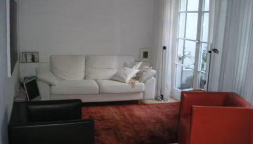 Zum oberen Schulhof - Foto 2