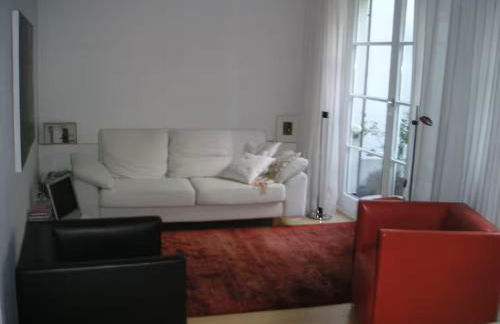 Zum oberen Schulhof - Foto 2