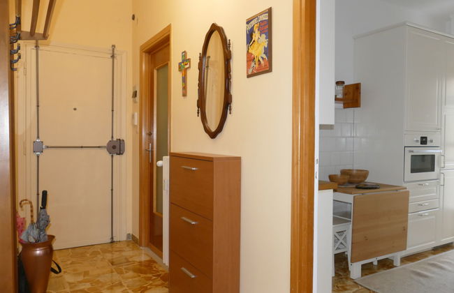 2 bedroom Apartment in Bordighera - Photo 18