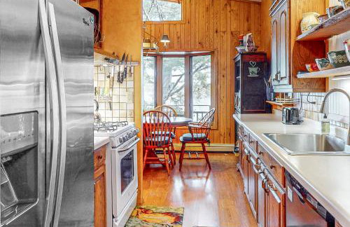 Two Sisters Lakeside - Photo 11