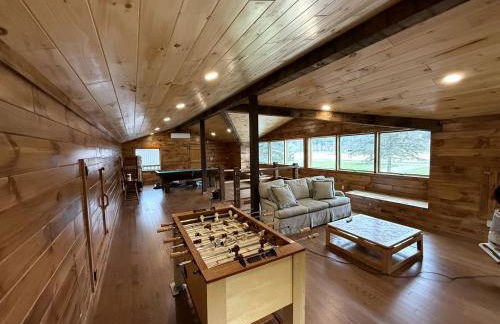 Upscale Rustic Cabin Surrounded by Spacious Pennsylvania Countryside near Pine Creek Gorge - Foto 12