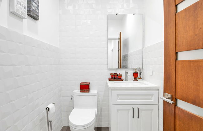 Wellesley by Avantstay 2 Miles to Beach - Photo 21