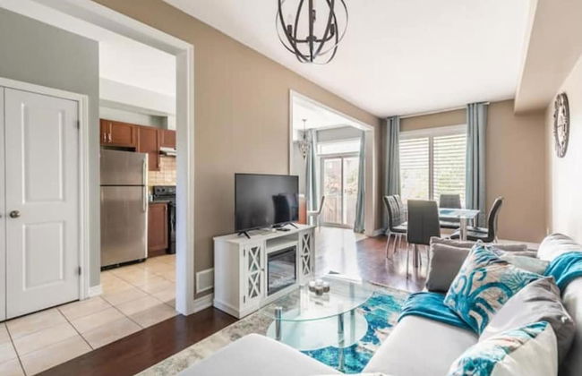 Luxury 3BR 2 5BA Townhome Private HOT TUB GYM BBQ Sauna - Foto 11