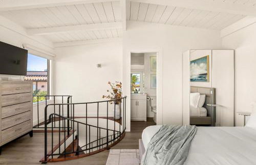 Pacific Perfection - Ocean Views Jacuzzi Walk to Beach and Dining - Photo 30