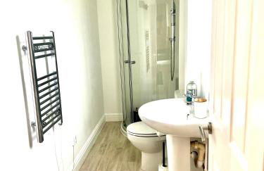 Castleford Cottage , Lowermill Estate - Photo 13