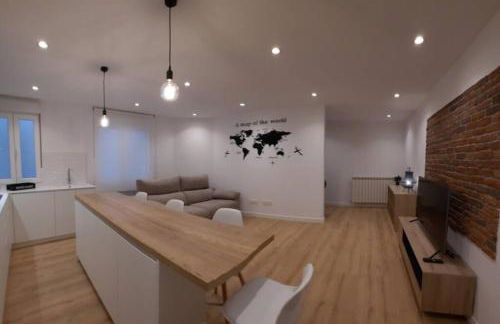 APARTAMENTOS MILAN 2 - Foto 1