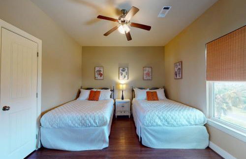 Ultimate Ocean Views Game Room Dog Haven - Foto 26