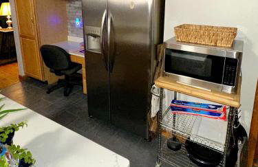 Private 5-Acre Escape - Pool, Lake & Gardens - Foto 18