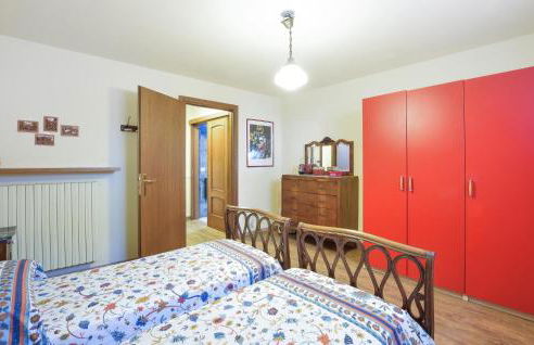 Cozy Home In Pozzol Groppo With Wifi - Foto 33