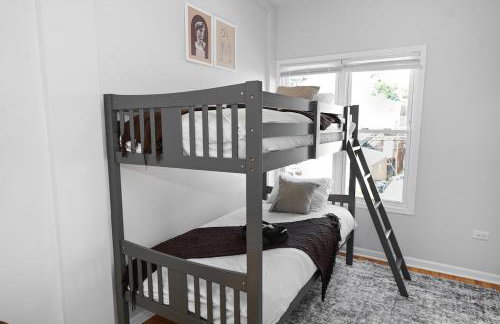 Modern 4BR Unit with Free Parking Near University of Illinois Chicago and Medical District - Foto 6