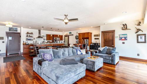 Starboard Point: Stunning Luxury Condo in the heart of DL! - Foto 5