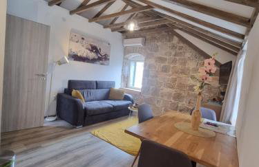 Heritage Apartments Trumbić - Photo 95