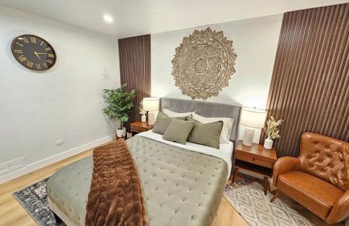 Luxury 4BR near Six Flags & Naval Base - Foto 14