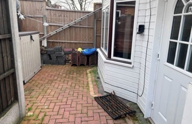 Inviting 1-bed Apartment in Ilford - Foto 8