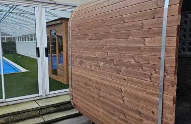 Rent My Spa Home with swimming pool, hottub and sauna - Foto 36