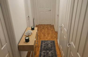 Spacious Riverfront Apartment - Foto 12