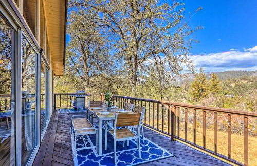 Lovely Oakhurst Cabin with Deck and Mtn Views! - Foto 3