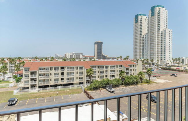 Walk to Beach From Beautiful one Bedroom Condo! - Foto 22