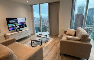 Lux Deansgate multi story apartment - Photo 3