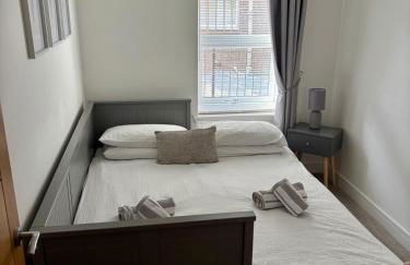 Modern 2 bedroom Flat in Montrose - Photo 12