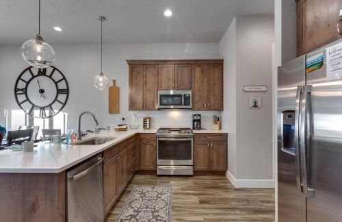 Ocotillo Springs 18 Sleeps 23, Community Pool and Hot Tub, Beautiful View of Ocotillo Springs Amenities - Foto 12