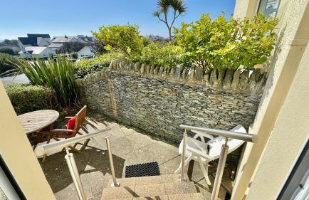 24 CLIFF APARTMENT-3 BED-GROUND FLOOR-SEA VIEWS - Photo 25