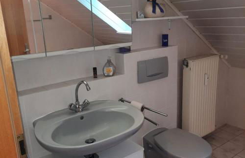 Ferienwohnung mit Rheinblick 2-4 Personen - Foto 6