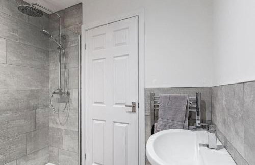 Park & Relax in 1bd Central Liverpool home - Foto 11